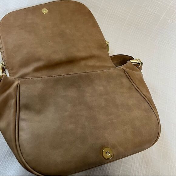 Steve Madden Vegan Flap Messenger Crossover Mocha Tan Shoulder Bag Purse - Picture 8 of 16